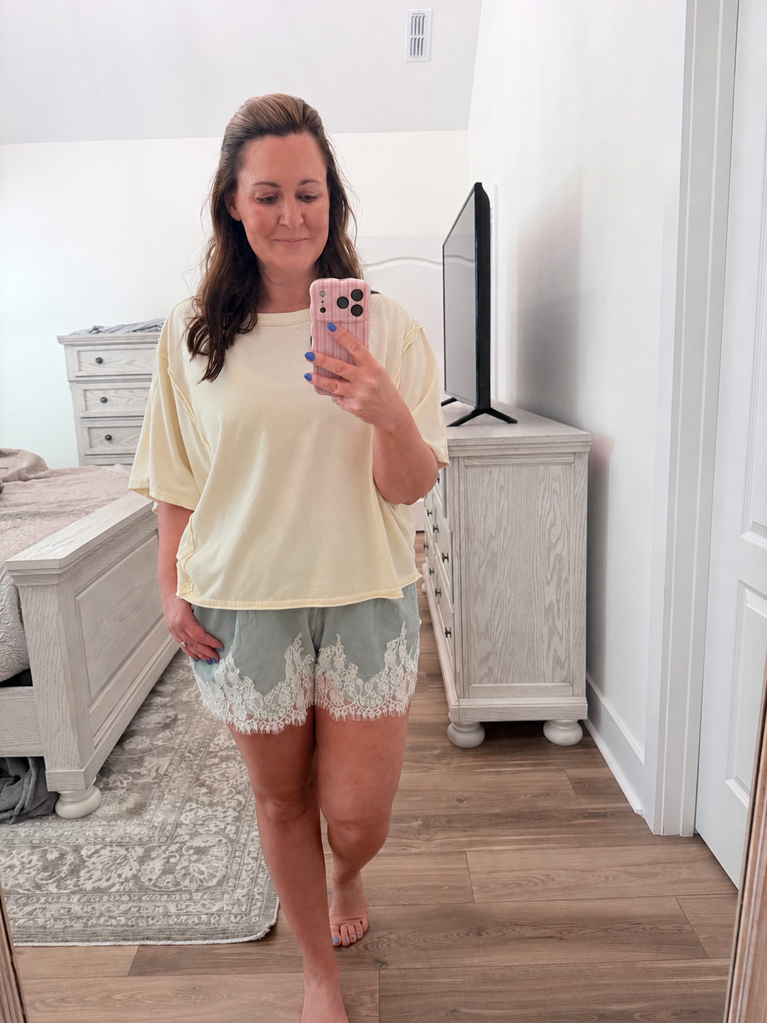 Carolina Lace Shorts