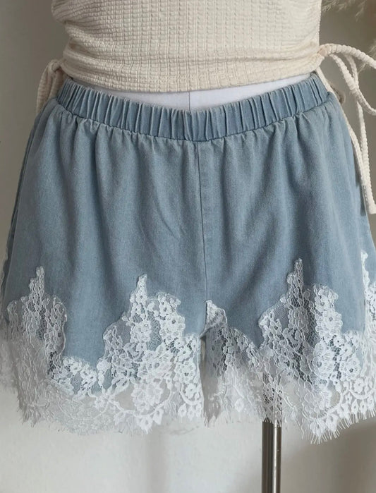 Carolina Lace Shorts